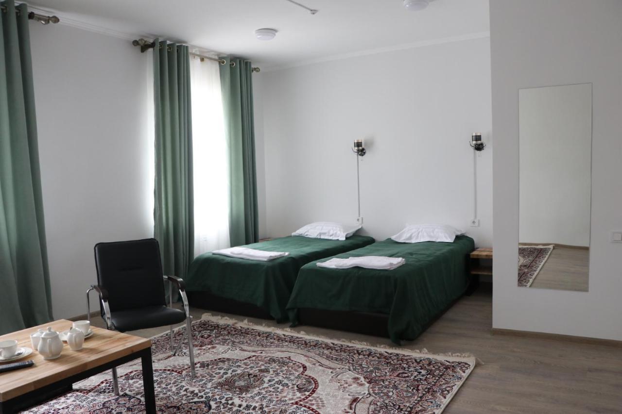 Issyk - Kol Hotel Balykchy Exterior foto